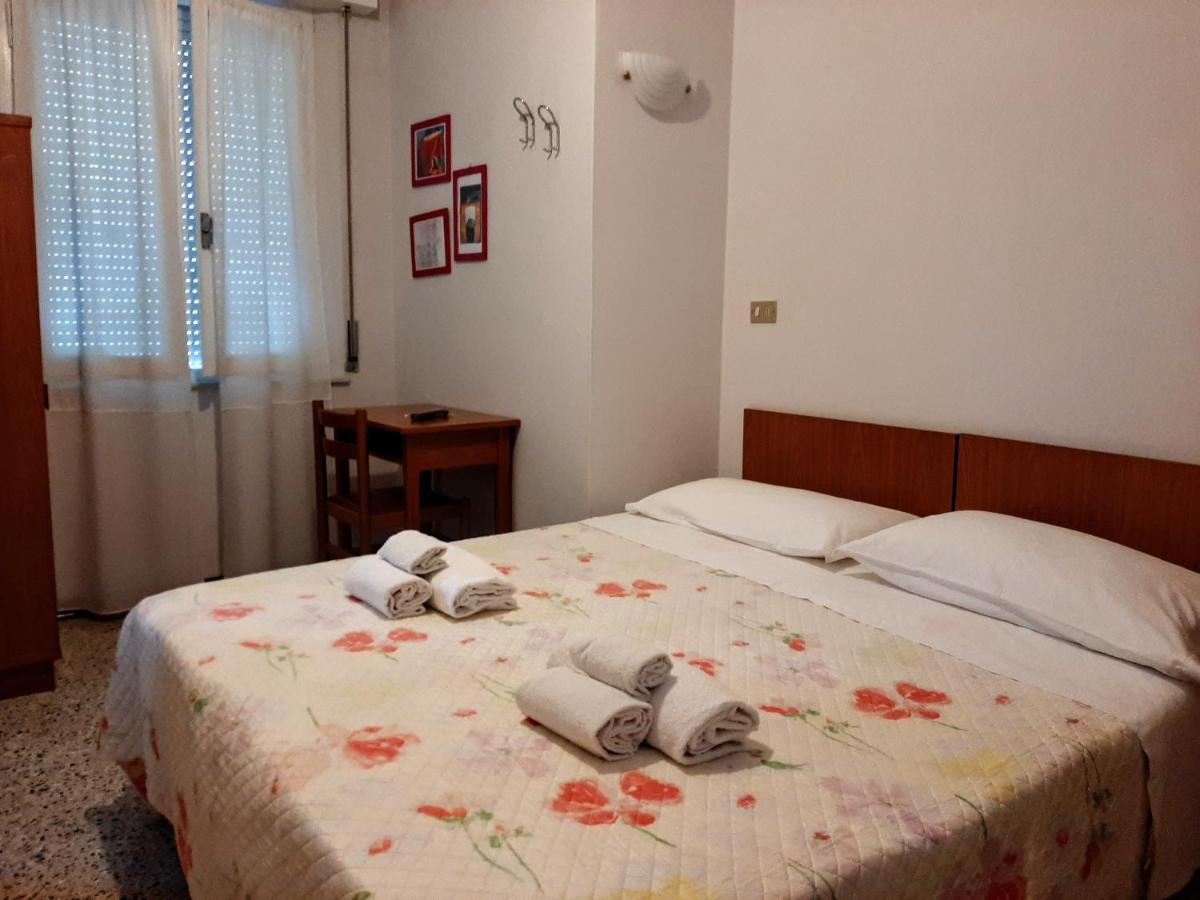 Hotel Amalfi Rimini Luaran gambar
